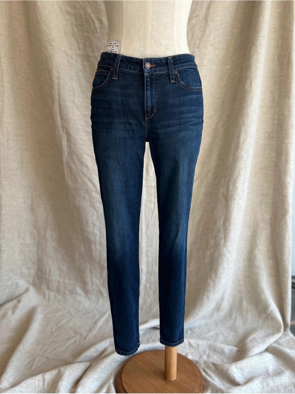 Joe's Jeans THE ICON Mid Rise Skinny Ankle Dark Wash Size 29 - W29
